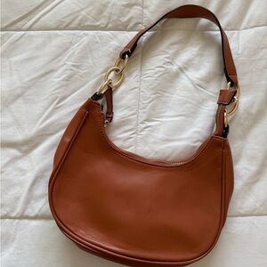 Brown shoulder bag purse
